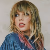 Taylor Swift To Be Named Woman Of The Decade At Billboard's Women In Music Event