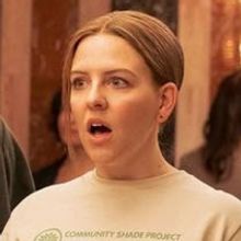 Video: Heléne Yorke, Josh Segarra & More Star in THE OTHER TWO Season Three Trailer