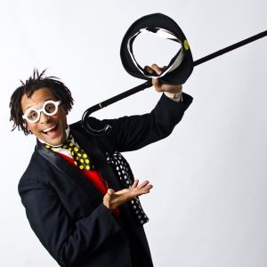 Unique Derique to Return to The Marsh Berkeley with FOOL LA LA: HOLIDAY GIFT in…