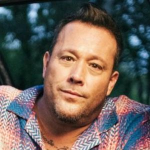 Uncle Kracker Announces New Single 'Reason To Drink'