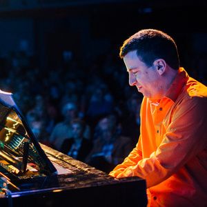 A CARPENTERS CHRISTMAS to Bring Holiday Cheer to Raue Center for the Arts