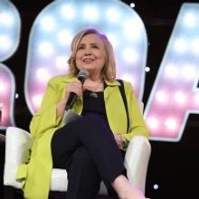 Photo: Hillary Clinton Visits THE PHANTOM OF THE OPERA