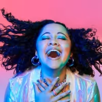Review: FANGIRLS, Yve Blake's Feel Good Celebration Of The Force Of Female Power…