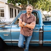 Interview: Nate Amor talks New Music and holiday concert at Target Center Performance