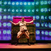 Review: IRAQ, BUT FUNNY at Lookingglass Theatre Company