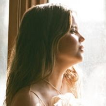 Maren Morris Releases New Single 'Background Music'
