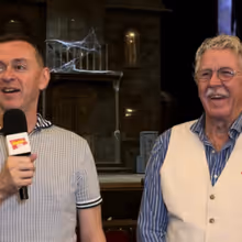 TV: Andrew Lippa y Kevin Miserocchi viven el gran estreno de LA FAMILIA ADDAMS