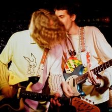 Video: ROYEL OTIS Share Live Video for 'Sofa King' & Announce 2024 US Tour