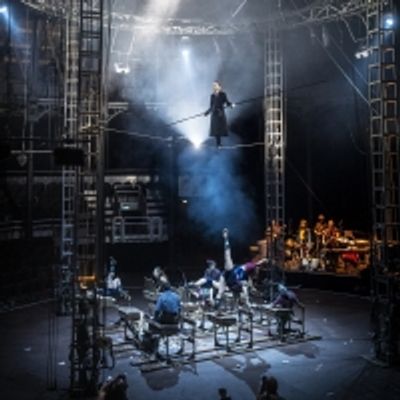 BWW Review: LEXICON, Roundhouse