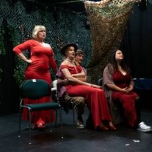 Review: THIS IS NOT A MURDER MYSTERY, Drayton Arms Theatre