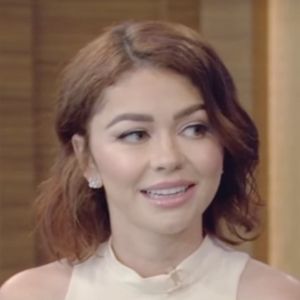 Video: Sarah Hyland Talks Returning to the Stage for LITTLE SHOP OF HORRORS
