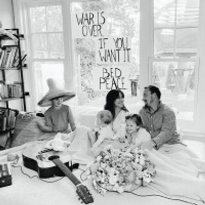 VIDEO: Alanis Morissette Releases Cover of 'Happy Xmas (War is Over)'