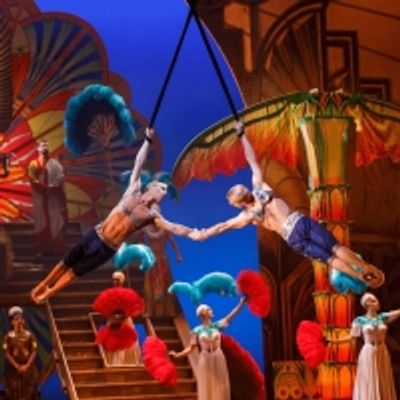 BWW Review: PARAMOUR  at Theater Neue Flora