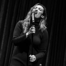 BWW Review: AN EVENING WITH EDEN ESPINOSA Concert at Holmdel Theatre Company 11/13