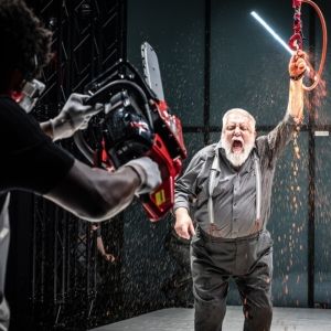 Review: TITUS ANDRONICUS, Starring Simon Russell Beale