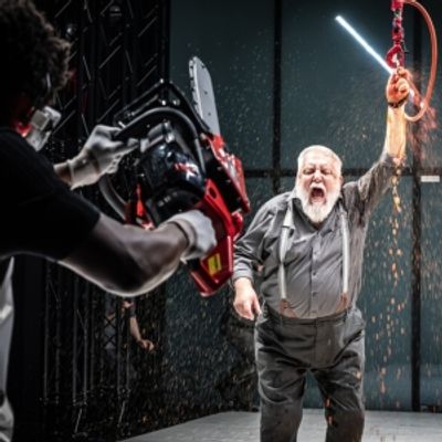 Review: TITUS ANDRONICUS, Starring Simon Russell Beale