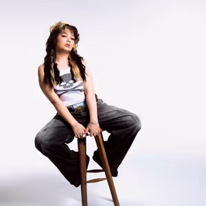 Lola Young to Perform at Elton John Aids Foundation Academy Awards Viewing Party