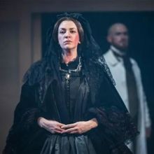 Review: MRS PRESIDENT, Charing Cross Theatre