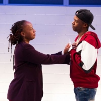 BWW Review: PIPELINE at STUDIO THEATRE