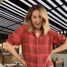 VIDEO: Ashley Tisdale Dances to 5 Seconds of Summer's 'She Looks So Perfect' While P