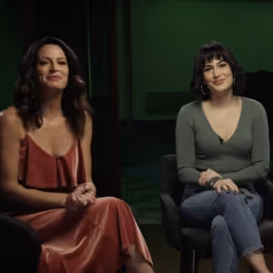 Videos: Former Elphabas and Glindas Reflect on 20 Years of WICKED