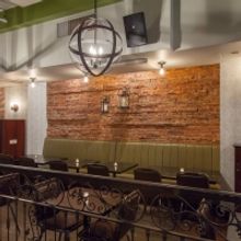 BWW Review: CROTON RESERVOIR TAVERN in Midtown is Your Go-To for Great Meals, Drinks,