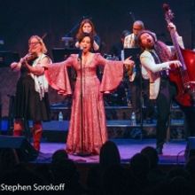 Photo Coverage: Deborah Silver Brings GLITTER & GRITS to the Kravis Center