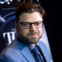 Meet the 2022 Tony Nominees: DANA H.'s Mikhail Fiksel Video