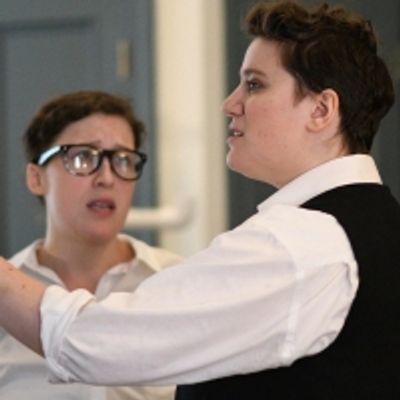 Review: A TWO WOMAN HAMLET, Greenside @Nicolson Square