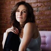 BWW Review: Tony Award Winner Laura Benanti Debuts Beguiling Solo Cabaret Concert at…