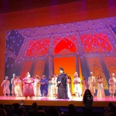 VIDEO: Watch the Original Voice of Jafar, Jonathan Freeman, Receive a Surprise Serenade From ALADDIN Cast Members