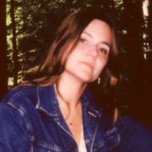 Erin Rae Announces Live Album & Embarks On 'Lighten Up & Try' Headline Tour This Fall