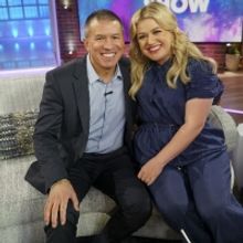 Kelly Clarkson Announced As the Godmother to Norwegian Cruise Line's Newest Ship