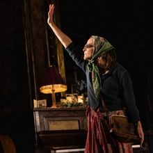 GIRL FROM THE NORTH COUNTRY's Jennifer Blood On 'A Show Like No Other You've Ever See