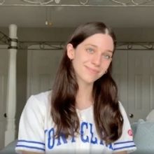 Living Room Concerts: DEAR EVAN HANSEN's Gabrielle Carrubba Sings From The Show!