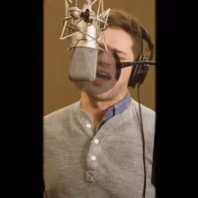 Video: Jeremy Jordan Records 'Dream Lover From JUST IN TIME