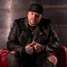 Sam Grow Signs With APA Nashville