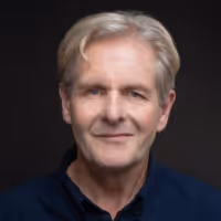 Robert Bathurst to Play Scrooge in DOLLY PARTON'S SMOKY MOUNTAIN CHRISTMAS CAROL