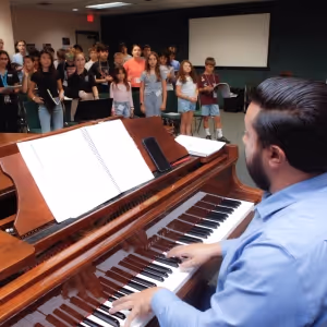 Sarasota Opera Receives $50,000 Grant From Selby Foundation For Piano Purchase