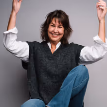 Review: MELANIE BLUE:  YOU CAN TEACH OLD DOGS NEW TRICKS at Sun City Palm Desert Perf