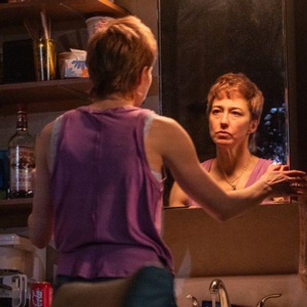 Wake Up With BroadwayWorld January 7, 2026- First Look At Carrie Coon and More In BUG Photo