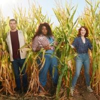Review: Pioneer Theatre Company's Broadway-Bound SHUCKED Deserves to Be a Corn-Fed…