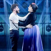 Exclusive: Get A First Look at Graham Phillips & Talia Suskauer in SUNDAY IN THE PARK