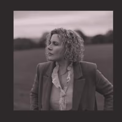 MÉAV to Launch SWEET SORROW Album with Concert at RIAM Dublin