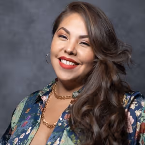 Interview: Florencia Cuenca Makes Broadway History in REAL WOMEN HAVE CURVES: THE…