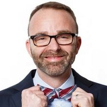 Opera Philadelphia to Honor Outgoing General Director David B. Devan With Fundraising