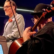 Review: Phillip Officer is Back Where He Belongs in LET ME SING AND I'M HAPPY at Bird