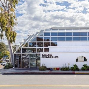 The Laguna Art Museum Receives $25,000 Donation from The William, Jeff and Jennifer…