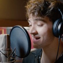 Video: First Listen to 'Building Momentum' From HOW TO DANCE IN OHIO