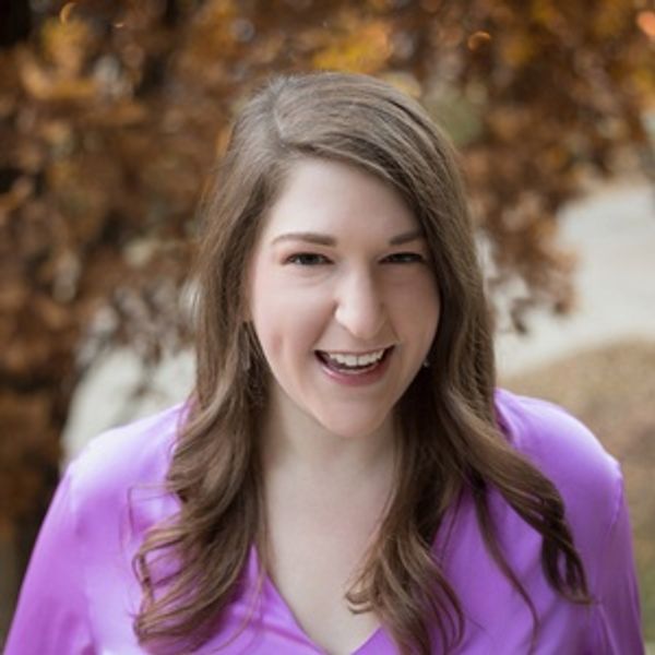 Broadwayworld Names Rachel Weinberg Chicago Co-Lead Editor Photo
